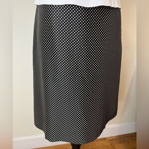 Ann Taylor 100% Silk A-Line Polka Dot Skirt Knee Length Academia Black Size 6